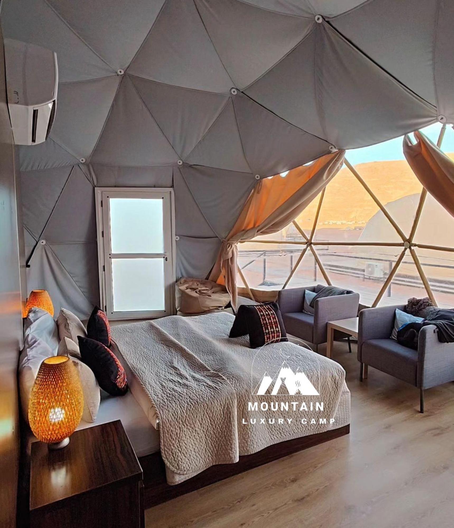 Rum Mountain Luxury Camp Aparthotel Wadi Rum Exterior foto